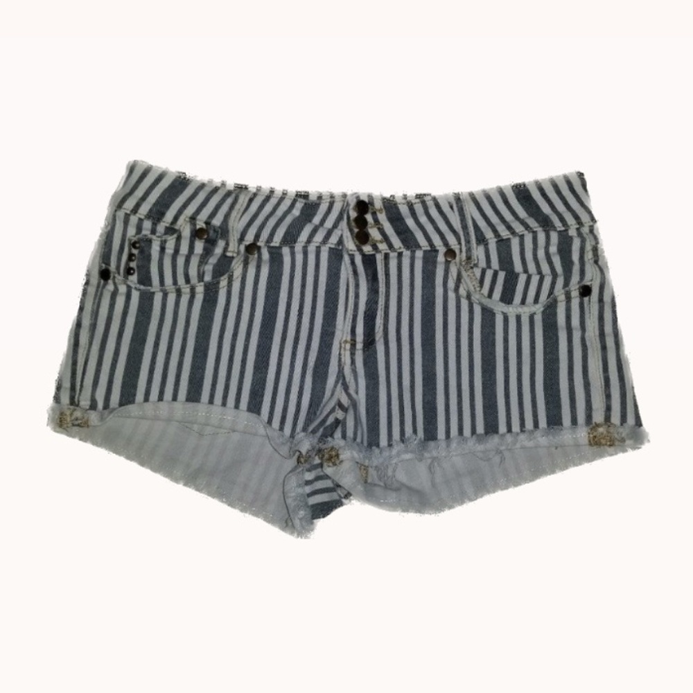 Dollhouse Gray Striped Jean Shorts